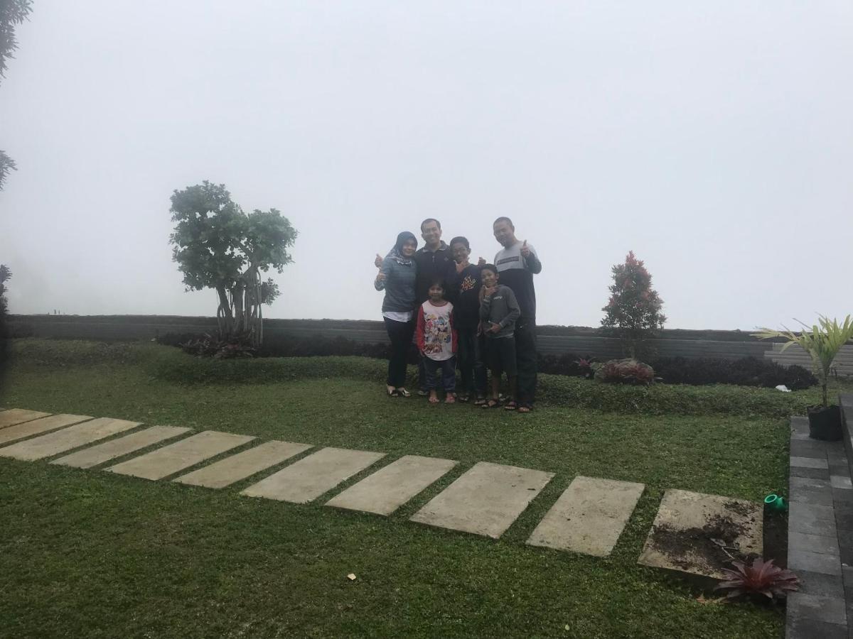De Villa Cetho Karanganyar  Exterior photo