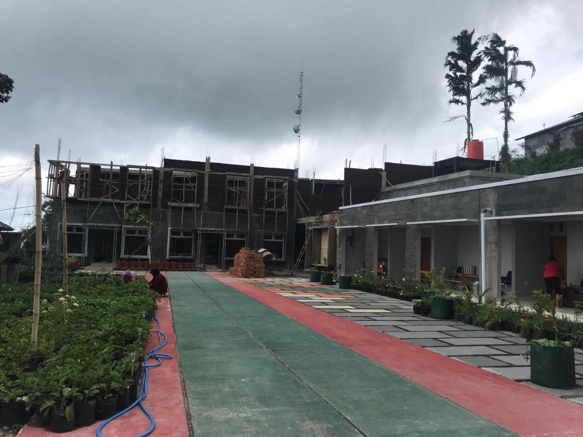 De Villa Cetho Karanganyar  Exterior photo